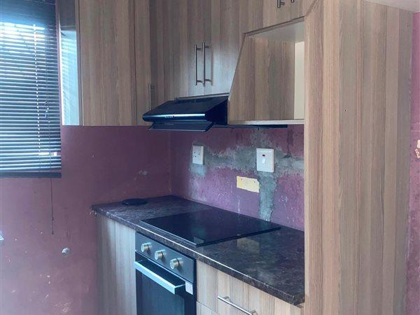 2 Bedroom Property for Sale in Kuyasa Northern Cape